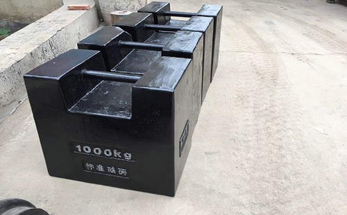 1000kg砝碼效驗場合，有檢定證書嗎？